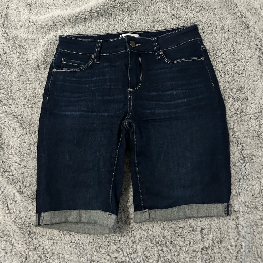 Paige Jax Knee Bermuda Shorts DarkWash Midrise Size Twenty Six
